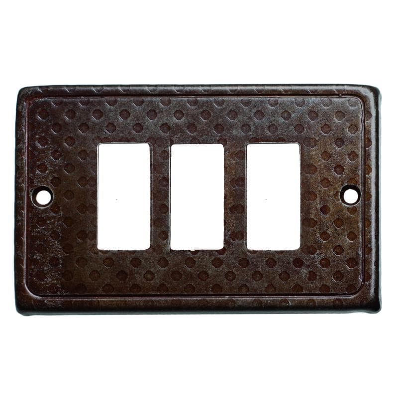 Ruggine • Ferro • Martellato